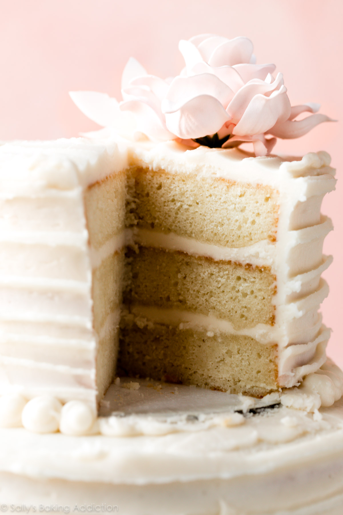 gâteau de mariage vanille maison à 2 niveaux