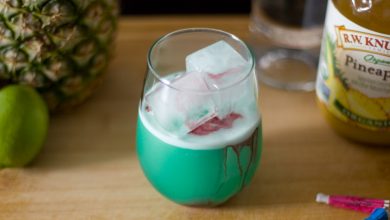 Photo of Blue Hawaiian Shark Attack – Un cocktail de la semaine des requins