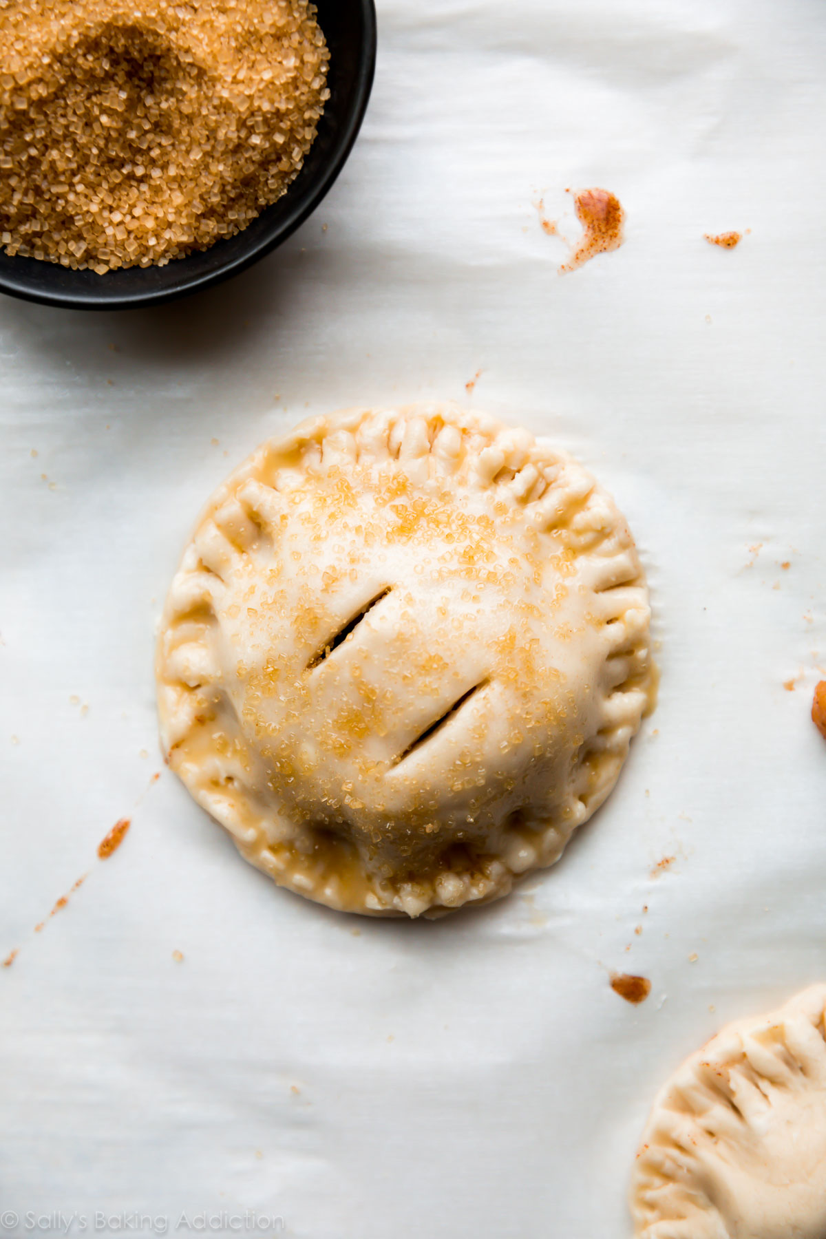 Comment faire des mini tartes aux pommes sur sallysbakingaddiction.com