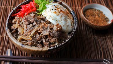 Photo of Recette de Gyudon (boeuf mijoté japonais et bols de riz)