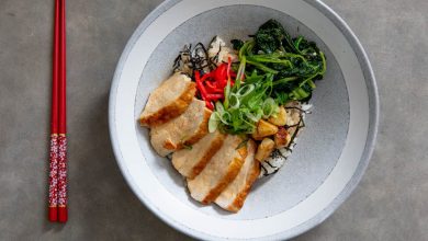 Photo of Donburi au poulet (bol de riz japonais) avec recette d’épinards