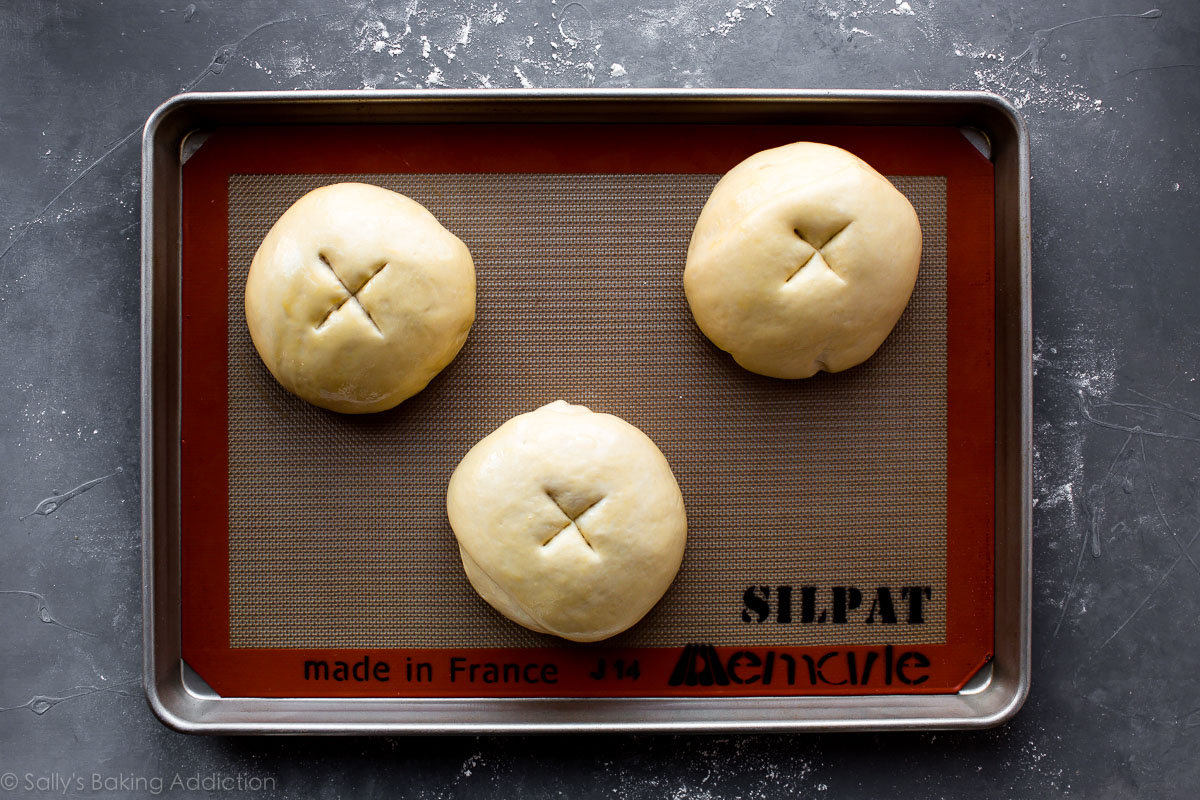 Comment faire des bols à pain faits maison sur sallysbakingaddiction.com