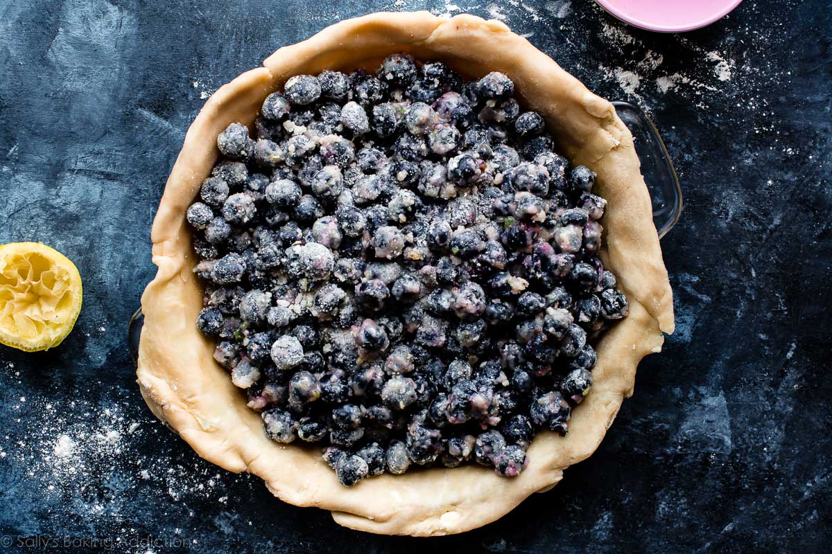 Comment faire une tarte aux bleuets crumble sur sallysbakingaddiction.com