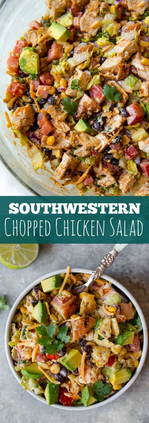 Fiesta dans un bol! Cette salade de poulet hachée facile à préparer est pleine de saveurs du sud-ouest et est sur la table en quelques minutes! Recette sur sallysbakingaddiction.com