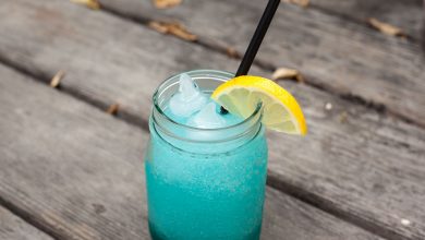 Photo of Petit déjeuner des mâchoires: un cocktail de la semaine des requins mélangés