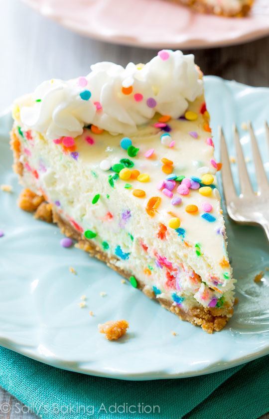 Ce gâteau au fromage funfetti est exactement ce dont chaque célébration a besoin!