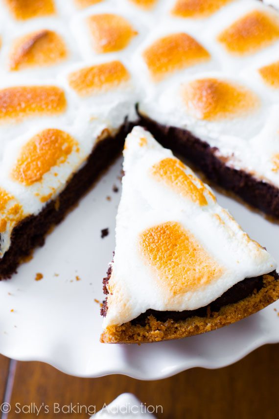 S’mores Brownie Pie est un nouveau favori! Brownies ne sera plus jamais le même.