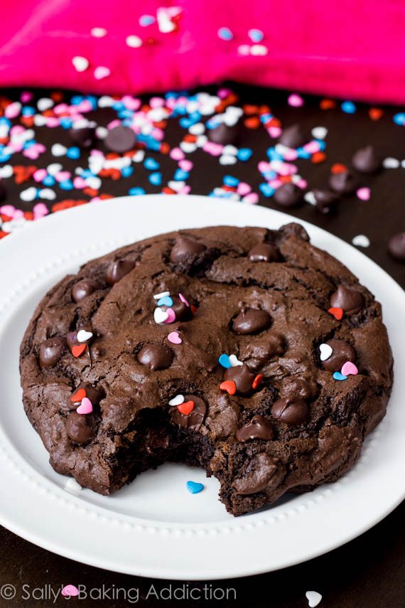 1 XXL Death by Chocolate Cookie - recette pour seulement 1 énorme biscuit