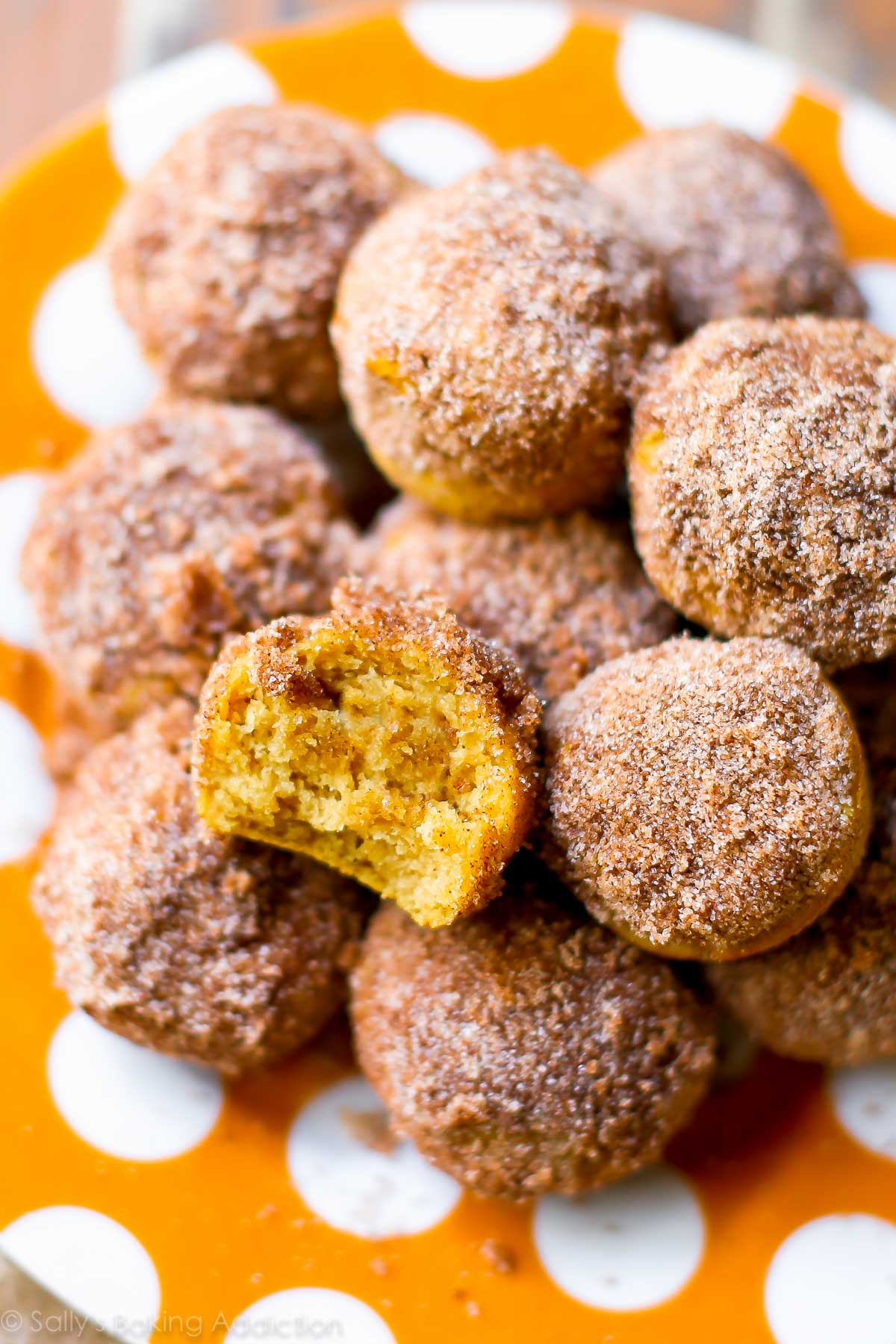 mini muffins à la citrouille au sucre à la cannelle