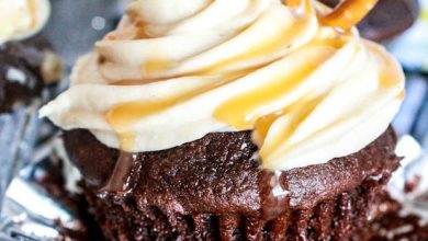 Photo of Cupcakes au chocolat au glaçage au caramel salé