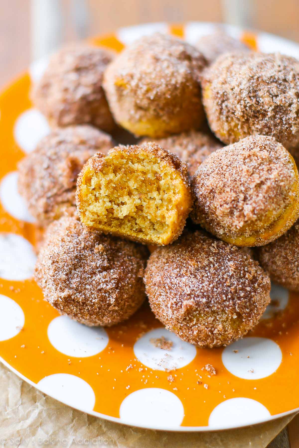 mini muffins à la citrouille au sucre à la cannelle