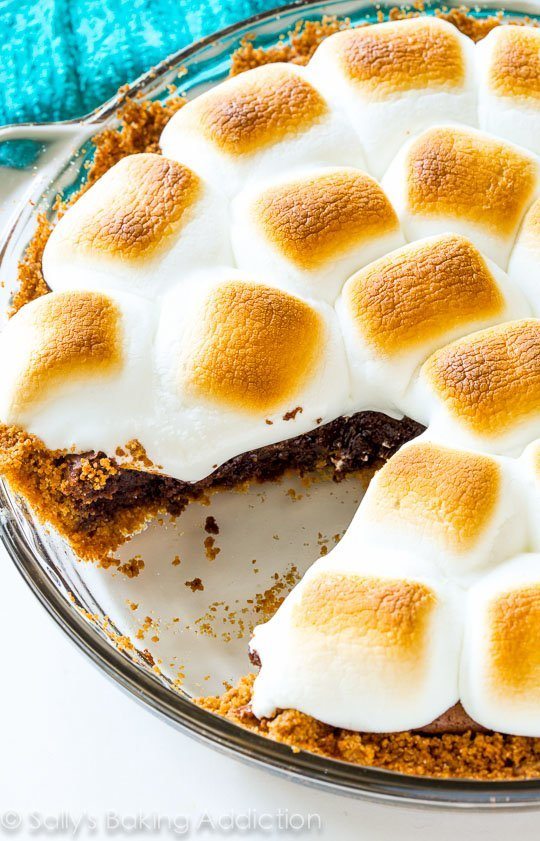 S’mores Brownie Pie est un nouveau favori! Brownies ne sera plus jamais le même.