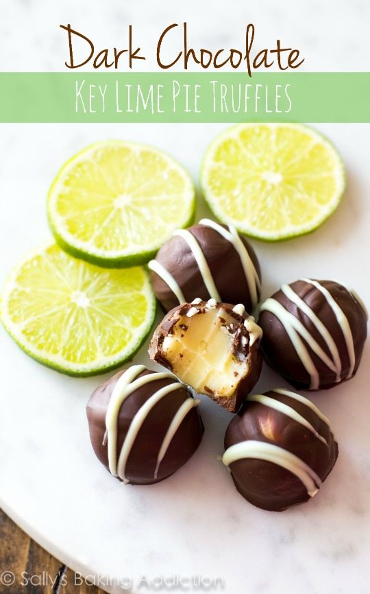 Recette de Truffes à la tarte au citron vert et au chocolat noir sur sallysbakingaddiction.com
