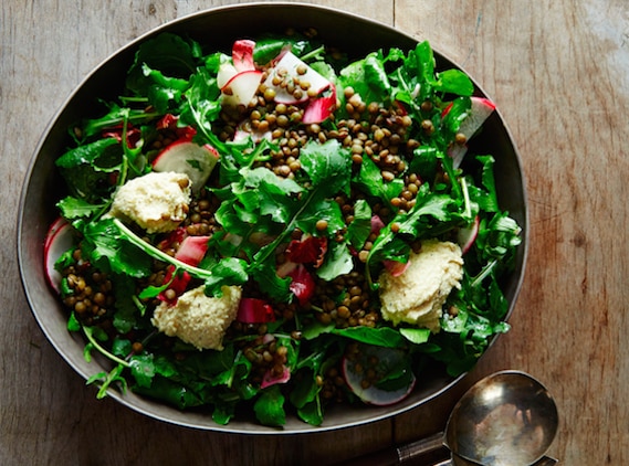 Salade de lentilles et roquette au fromage de cajou aux fines herbes