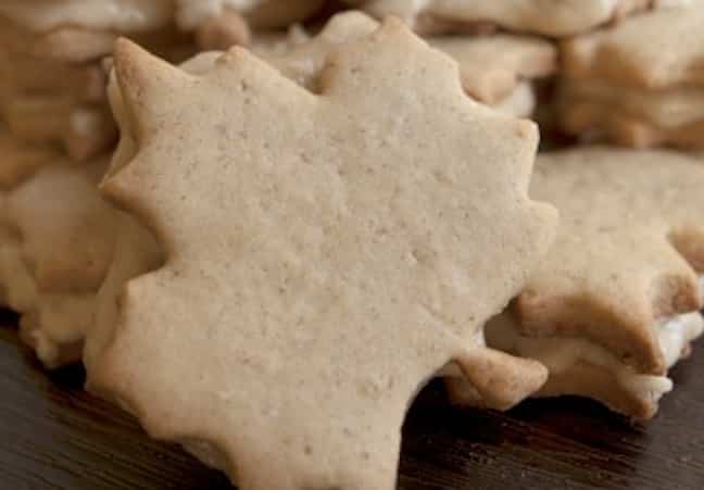 Biscuits à la crème à la feuille d'érable