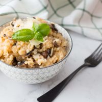 Risotto végétalien aux champignons