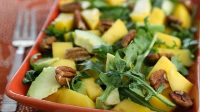Photo of Salade de mangue, d’avocat et de roquette