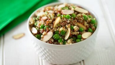 Photo of Pilaf de quinoa simple aux petits pois et aux amandes
