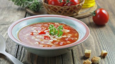 Photo of Soupe fraîche aux haricots blancs et aux tomates