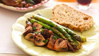 Photo of Asperges à l’ail aux champignons