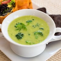 Soupe vegan à la crème de brocoli