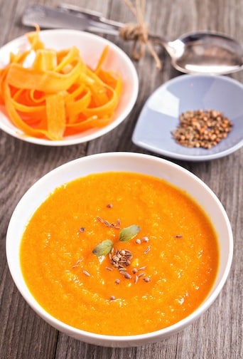 Soupe aux carottes, à l'orange et au gingembre