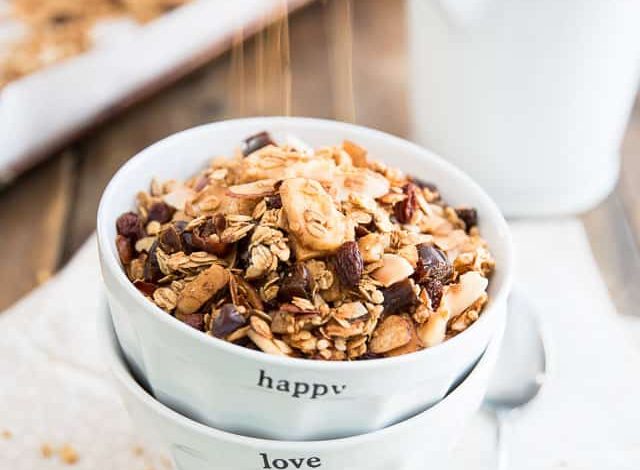 Simple and easy to make, Homemade Granola tastes a million times better than the store-bought stuff and is so much better for you, too! Treat your body well, treat your body good: make a batch today, I swear you