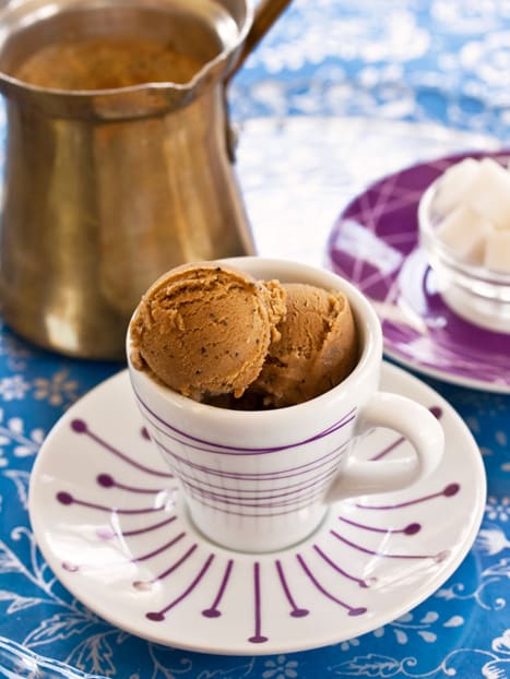 Crème glacée au café turc végétalien