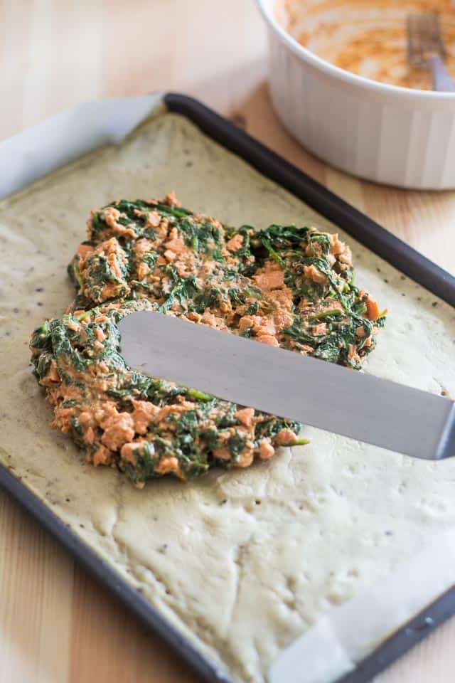 Omelette au four aux épinards et au saumon |  thehealthyfoodie.com