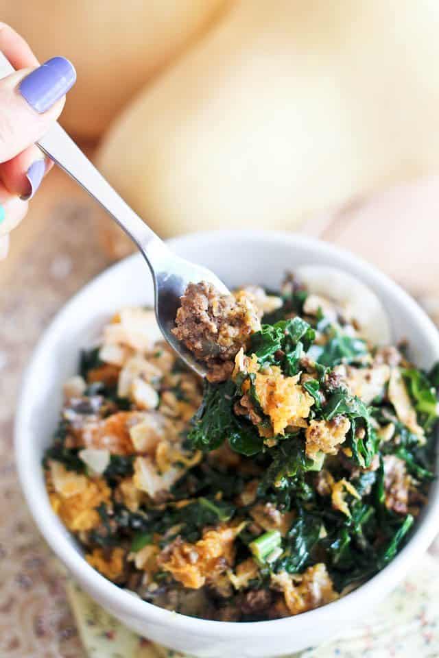 Bol à déjeuner à la courge musquée Kale |  par Sonia!  Le gourmand en bonne santé