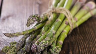 Photo of Asperges avec sauce à la moutarde et à l’aneth