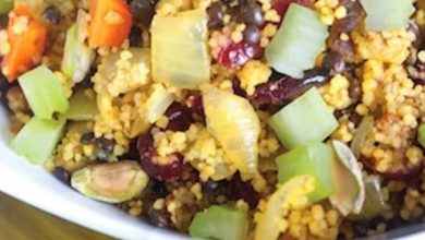 Photo of Couscous aux lentilles noires et céleri aux fruits ornés de bijoux