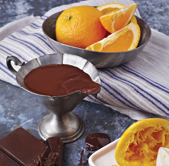 Glaçage au chocolat et à l'orange