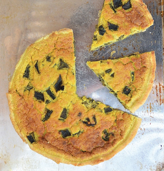 Chili relleno aquafaba quiche par Zsu Dever