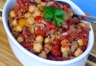Photo of Ratatouille de pois chiches au four