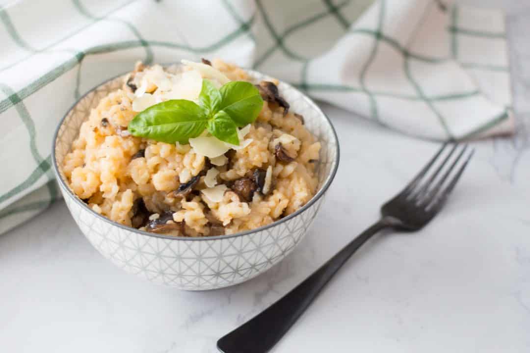 Risotto végétalien aux champignons