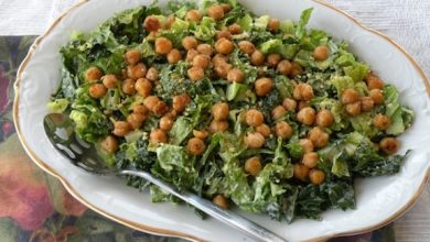 Photo of Salade César au chou frisé végétalien