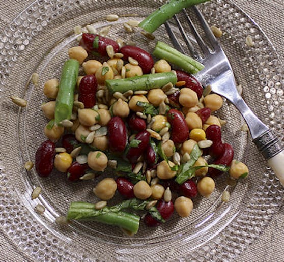 Recette de salade contemporaine aux trois haricots