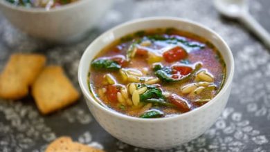 Photo of Soupe aux épinards et orzo à la grecque
