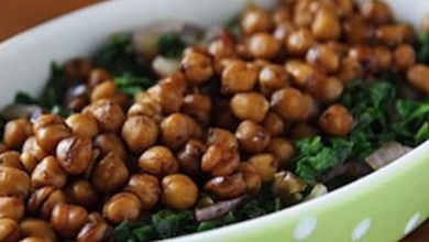 Photo of Pois chiches glacés au balsamique et feuilles de moutarde