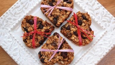 Photo of Barres granola aux amandes et noix de coco en forme de cœur