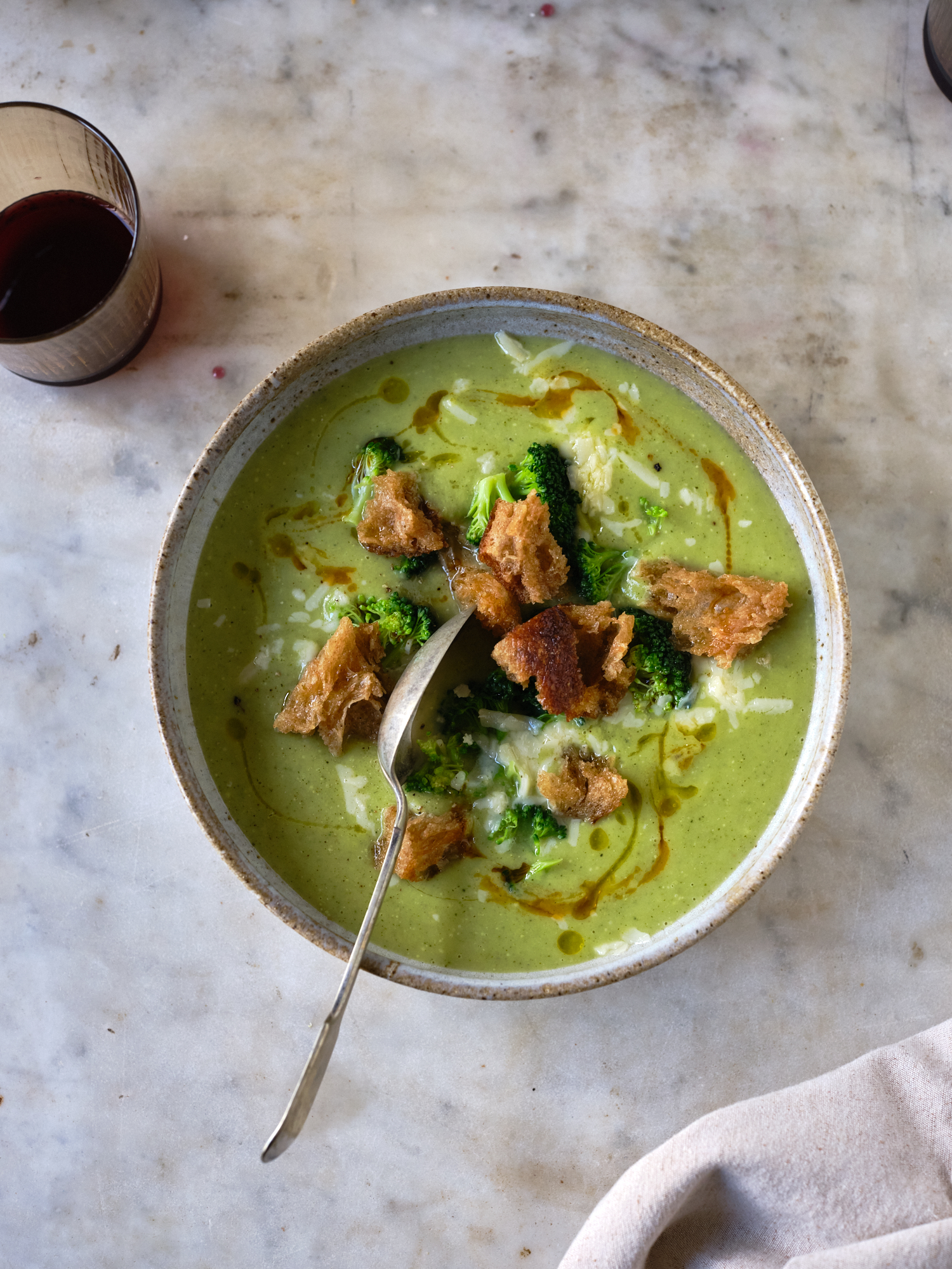 Une soupe au brocoli et au cheddar préférée