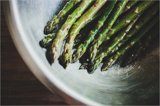 10 recettes qui vous apprendront à cuisiner des asperges comme un pro
