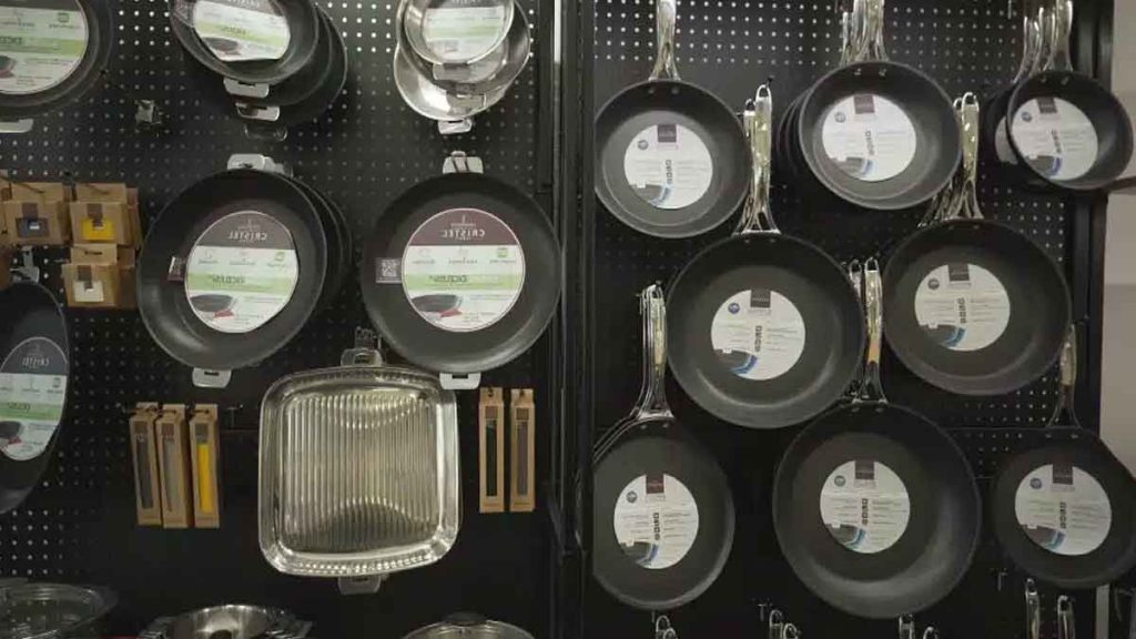 7 ustensiles de cuisine toxiques, jetez-les au plus vite