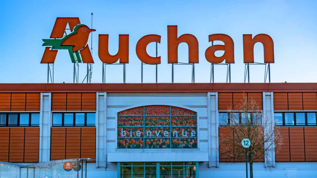 Le supermarché Auchan ferme les portes de 19 magasins pour les céder à Lidl et voici la liste précise