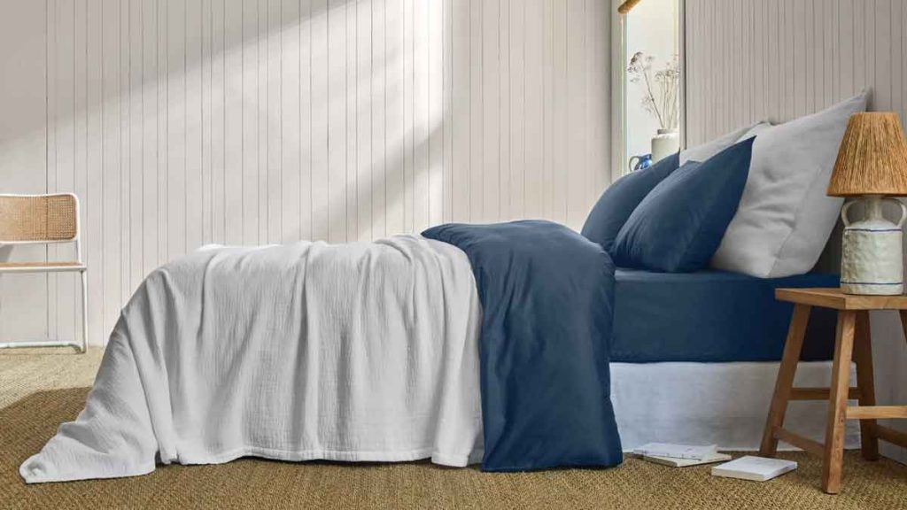 On aurait voulu l’apprendre plus tôt  tous les hôtels utilisent des couvre-lits et ce n’est pas que pour protéger